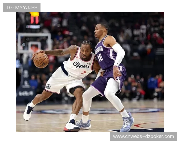 循环赛第三场:条纹队48-45险胜世界队,伦纳德爆砍31分 循环赛第三场:条纹队48-45险胜世界队,伦纳德爆砍31分