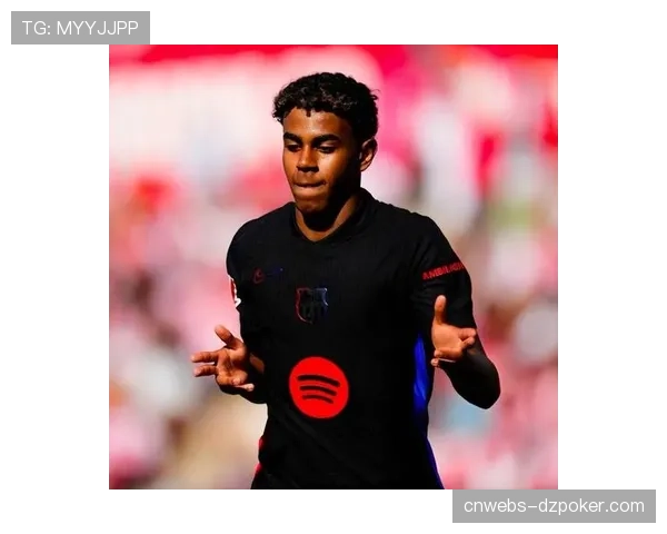 巴萨小将亚马尔加练任意球视频流出，被誉为主罚位新发现